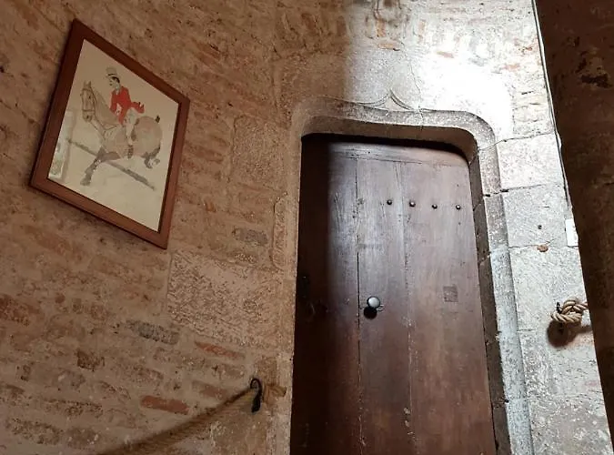 La Tour Du Griffoul Дом отдыха