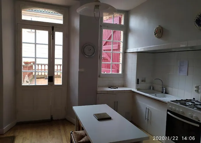 La Tour Du Griffoul Дом отдыха *