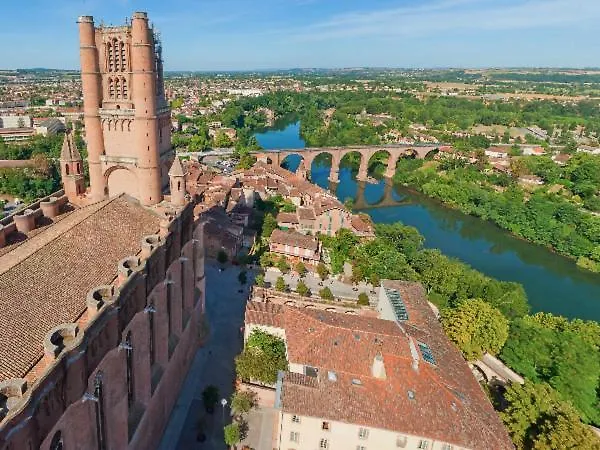 Дом отдыха La Tour Du Griffoul