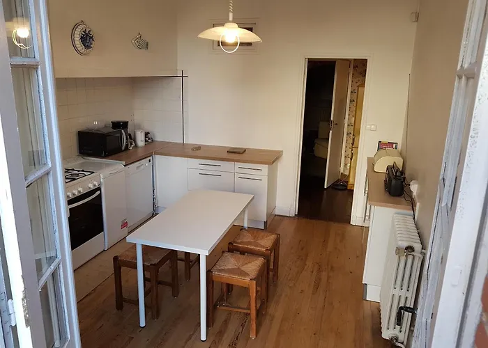 La Tour Du Griffoul Дом отдыха Гайак