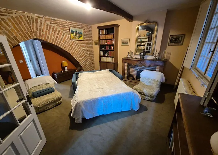 La Tour Du Griffoul Дом отдыха