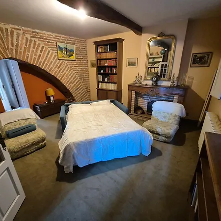 La Tour Du Griffoul Holiday home